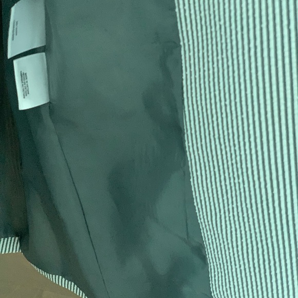 Seersucker summer pant suit - Picture 5 of 7